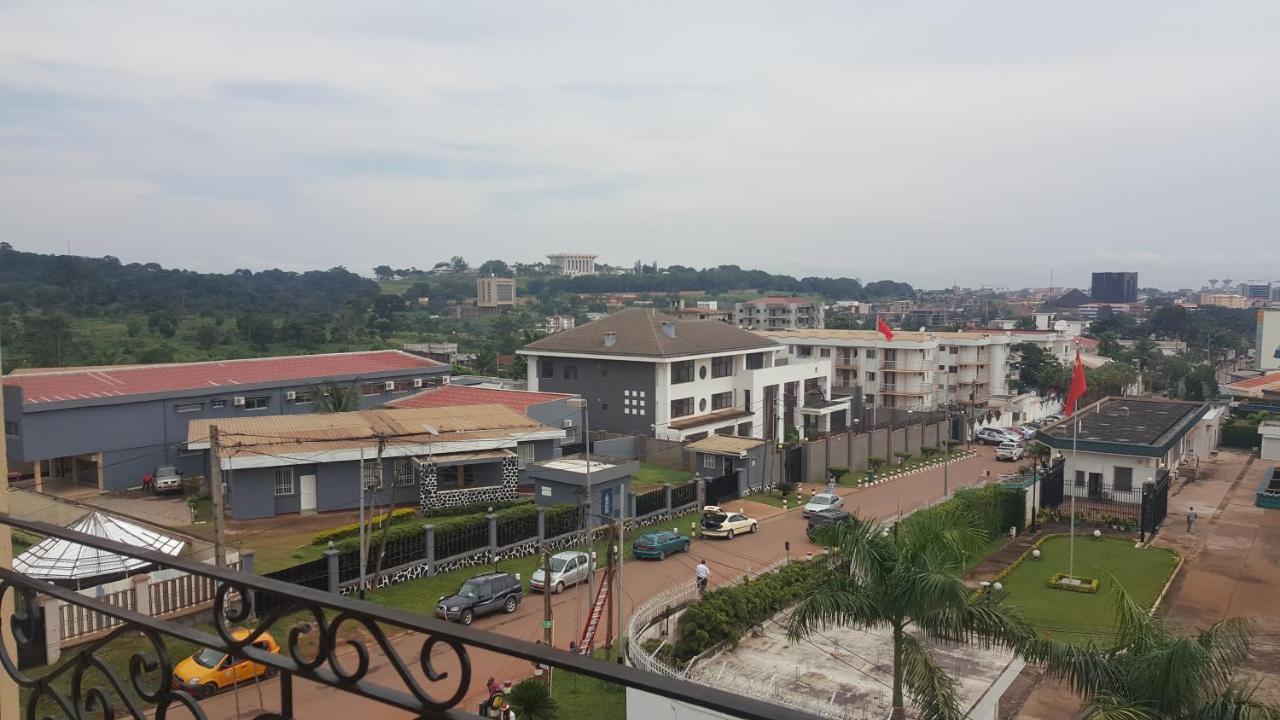 Residences Hotelieres Micheline Et Emile Bastos ยาอุนเด ภายนอก รูปภาพ